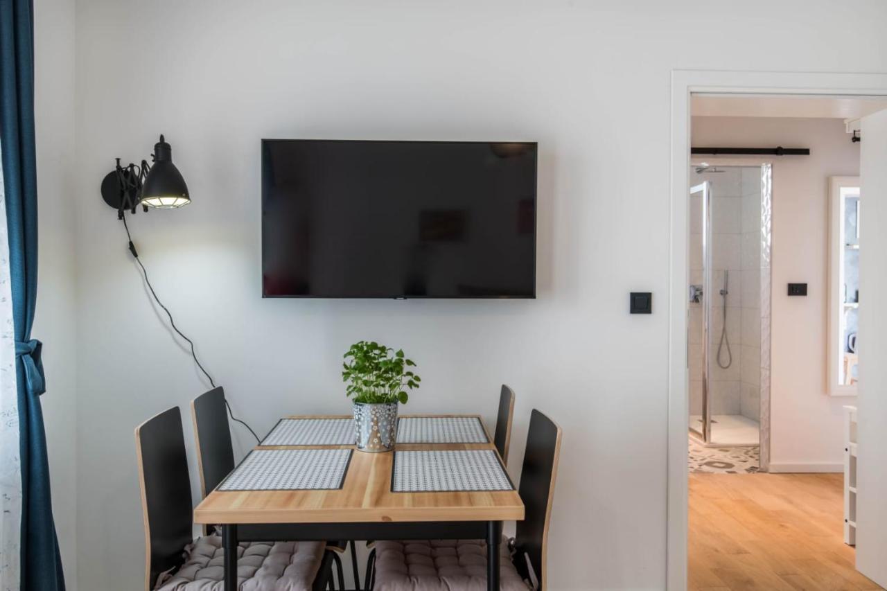 Marta Apartment โรวีน ภายนอก รูปภาพ