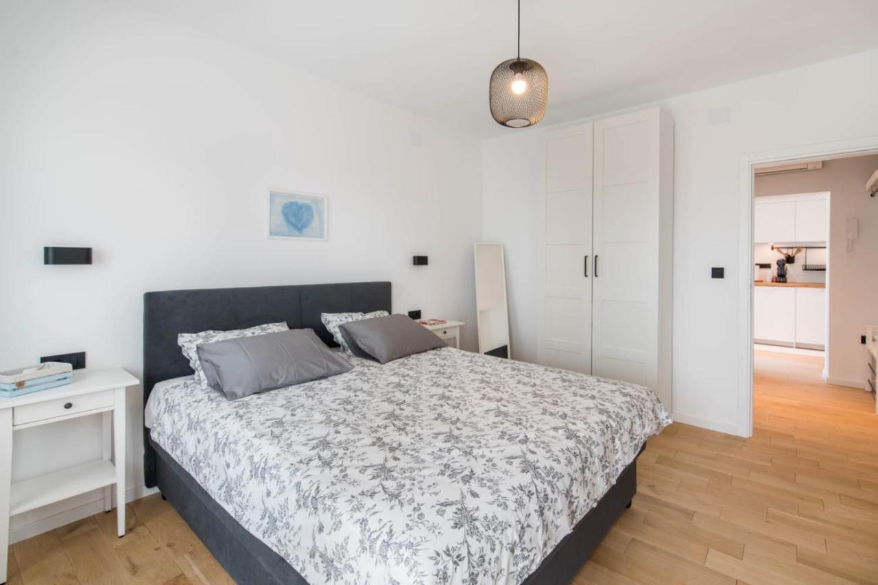 Marta Apartment โรวีน ภายนอก รูปภาพ