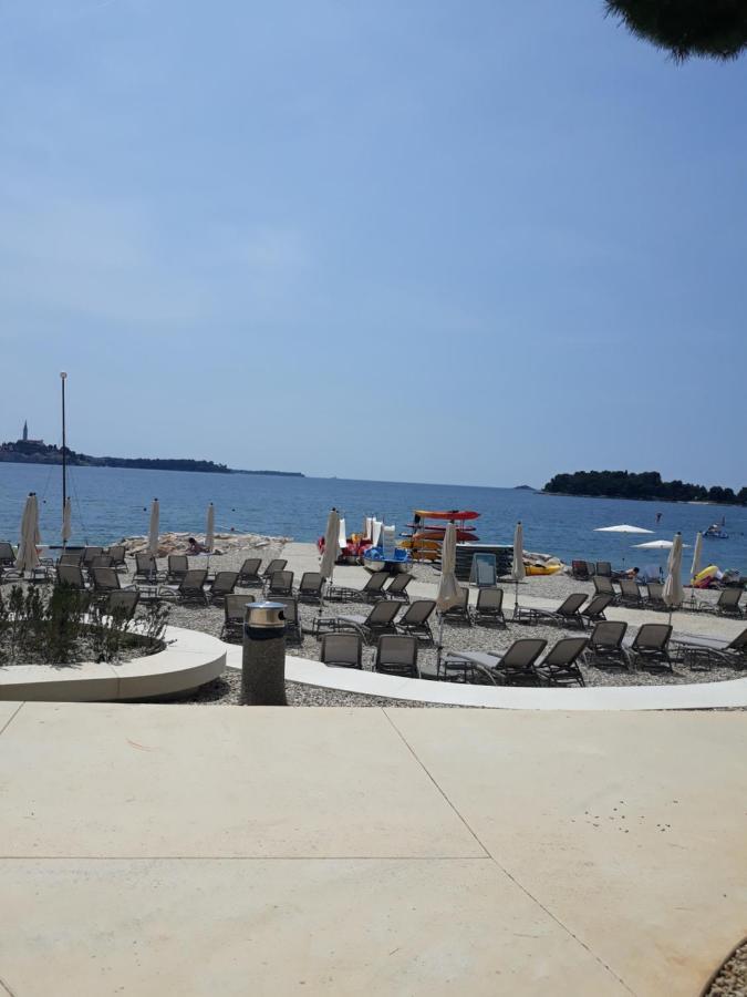 Marta Apartment โรวีน ภายนอก รูปภาพ